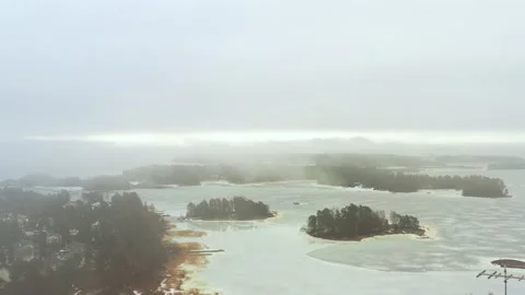 Aerial view of ice-covered Baltic sea in the spring. Vidéo 153784349