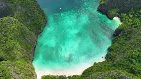 Aerial view of iconic tropical Maya Bay,Phi Phi islands, Stock Footage 201328611