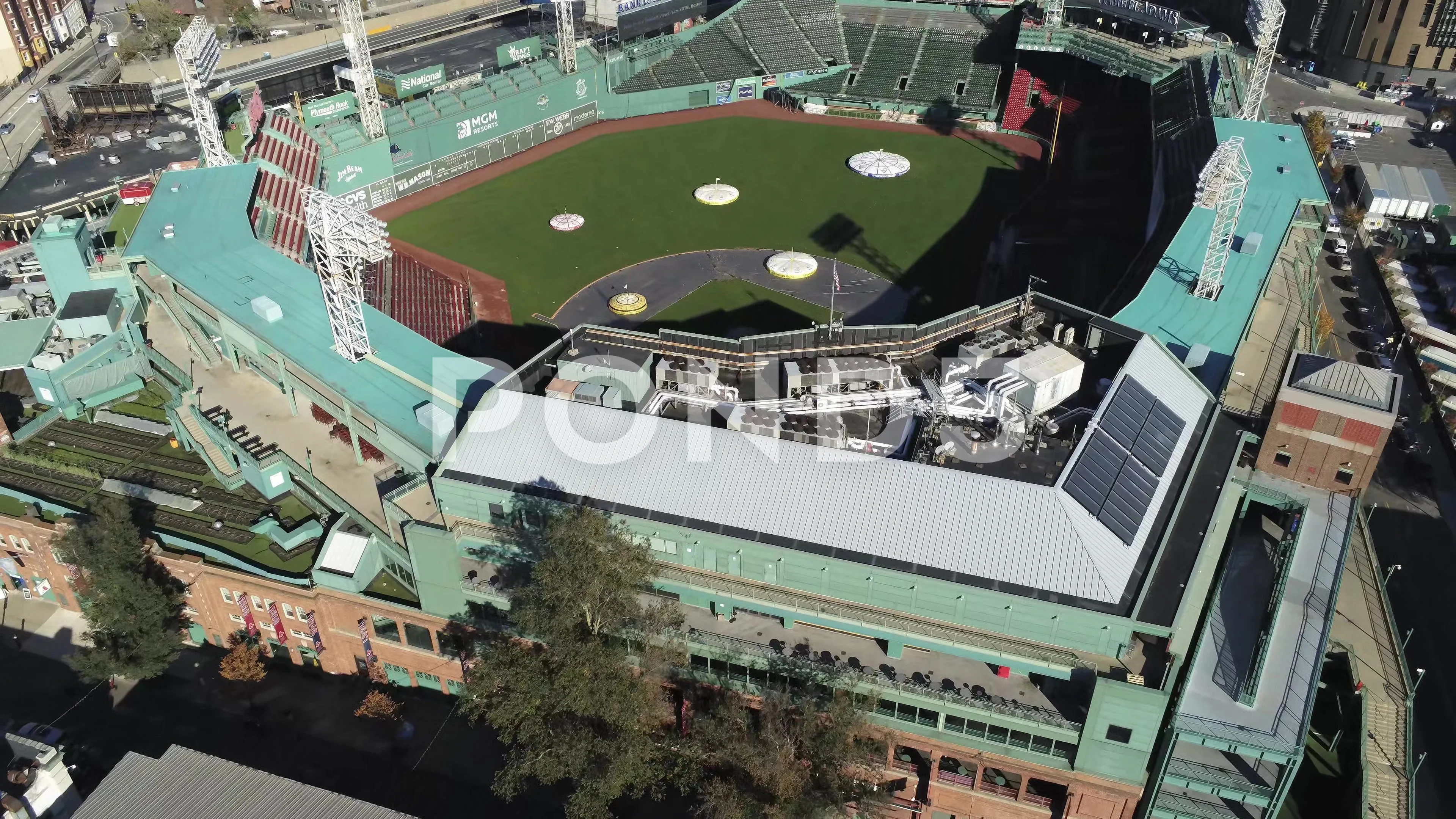 Wrigley Field Renovation 4K Time-Lapse 