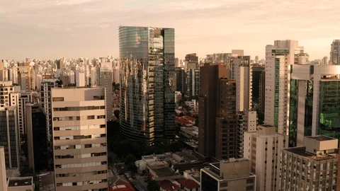 An aerial view of Infinity Tower.  Sao Paulo. Brazil. Stock Footage 117614422