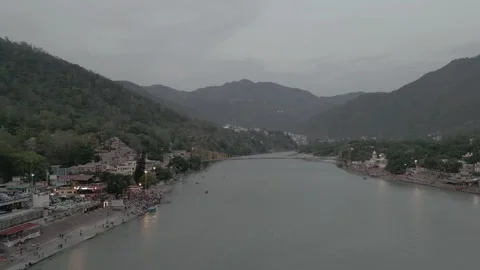 Aerial view of Janki Setu Bridge and Rishikesh Gallery. Vídeos de archivo 340247874