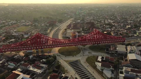 Aerial view of Jembatan Kereta Api Joglo, Indonesia. 動画素材 336147291
