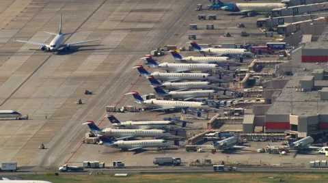 Aerial view of jets parked at Hartsfield-Jackson Atlanta International Airport. Stock Footage 59334499