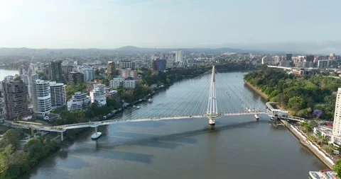 Aerial view of Kangaroo Point Bridge and Brisbane CBD, Brisbane, QLD, Australia Stock Footage 320144389