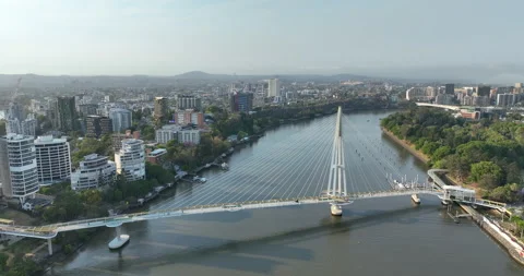 Aerial view of Kangaroo Point Bridge and Brisbane CBD, Brisbane, QLD, Australia Stock Footage 320146378