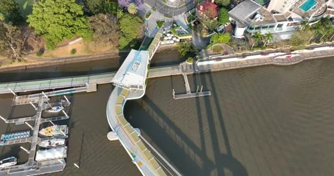 Aerial view of Kangaroo Point Bridge and Brisbane CBD, Brisbane, QLD, Australia Stock Footage 320147468