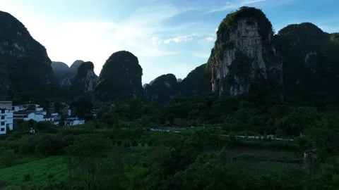 Aerial View Of Karst Mountains And Village In Yangshuo Guilin Vidéo 313063645
