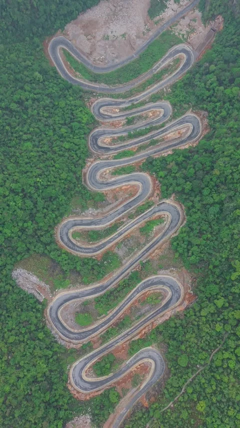Aerial view of Khau Coc Cha mountain pass in Bao Lac, Cao Bang, Vietnam Stock Footage 310104625