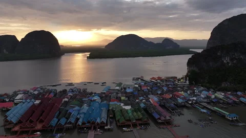 Aerial view of ko panyi floating village during sunrise, Thailand Stock-Footage 339572844