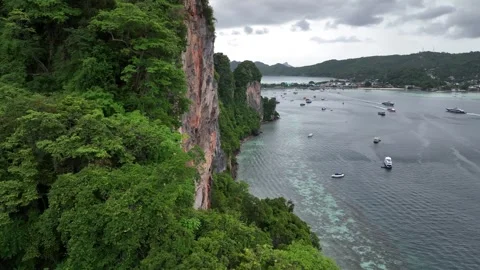 Aerial view of landscape of Koh Phi Phi Don island's seashore Thailand 스톡 동영상 266667400