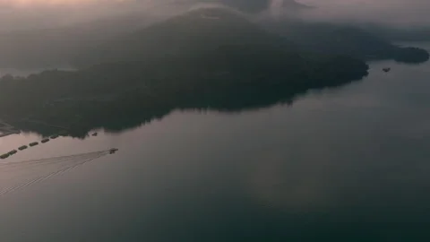 Aerial view Landscape of Sun Moon Lake at sunrise in Taiwan. Видео 345944023