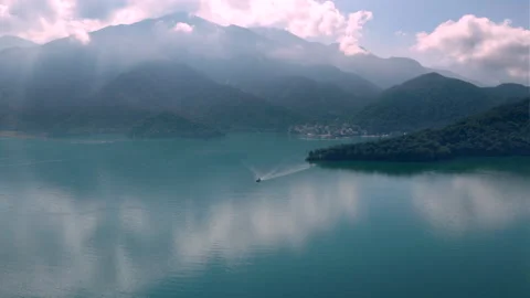 Aerial view Landscape of Sun Moon Lake  in Taiwan. Видео 345944415