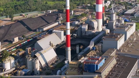 Aerial view of a large coal fired power plant complex Vídeo Stock 344879799