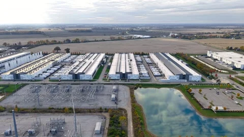 Aerial view of large Data center at the Dublin city suburbs of Columbus cit.. Stock Footage 322953933