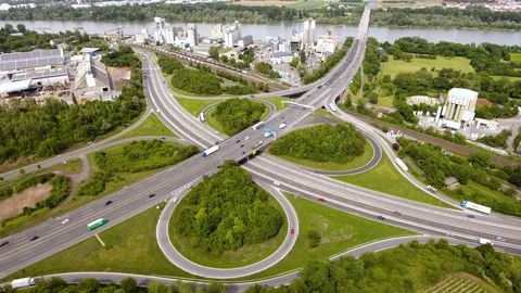 Aerial view of large highway interchange Stockbeeldmateriaal 76467471