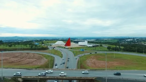 Aerial view of a large intersection on the Goiania city exit highway. Vídeo Stock 132071349