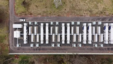 Aerial view of a large scale battery storage power station 스톡 동영상 341919721