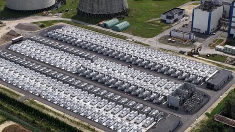 Aerial view of a large scale battery energy storage system facility Vidéo 342288422