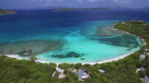 Aerial view of Lindquist beach, St Thomas 库存影片 67726205
