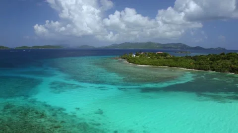 Aerial view of Lindquist beach, St Thomas 库存影片 67729244