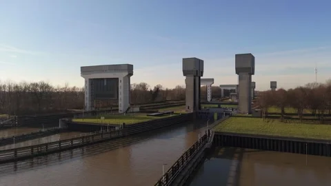 Aerial View of the Lock Complex at Wijk bij Duurstede, Netherlands 動画素材 299791875