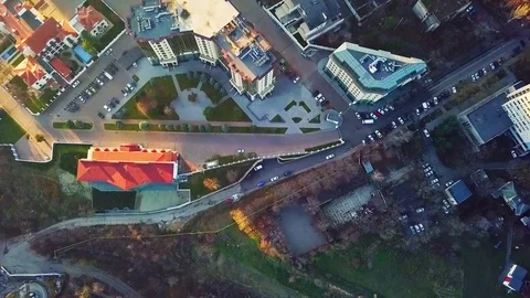 Aerial view looking down from above city buildings Video stock 83318416