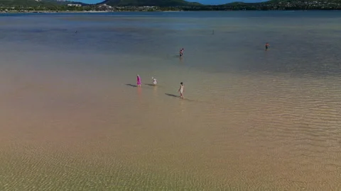 Aerial View of Low Tide Reflections, Kuliʻouʻou Beach 库存影片 283530149