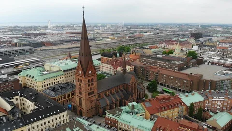 Aerial view Malmo ciry, historic center of city, St. Peter's Church, Europe Vídeos de archivo 90396973