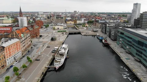 Aerial view of Malmo city, mixture of historic and modern architecture, Sweden Vídeo Stock 90388620