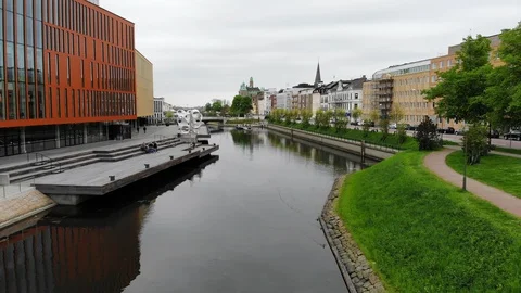 Aerial view of Malmo city, mixture of historic and modern architecture, Sweden Vídeo Stock 90390237