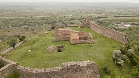 Aerial view Manavi Fortress Complex. A Medieval Royal Stronghold. Strategic.. Stockbeeldmateriaal 309200425