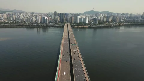 Aerial view of Mapo Bridge and Han river in Seoul, South Korea Video stock 244926302
