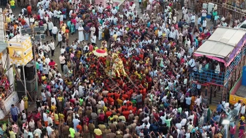 Aerial View of Massive Crowd During Azhagar Festival 库存影片 331064070