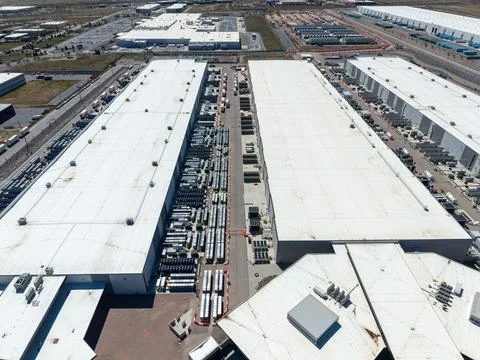 Aerial view of a massive modern data center facility infrastructure Stock Photos