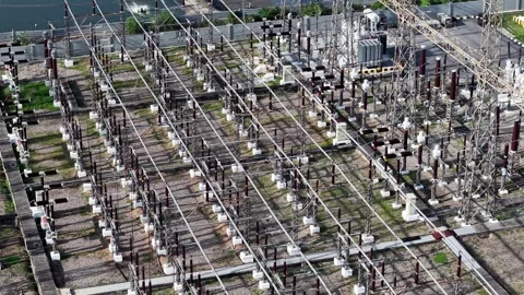 Aerial view of massive power station complex Stock-Footage 337996186