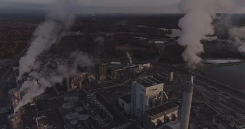 An aerial view of Metsa Group’s bio cellulose factory 库存影片 118733307