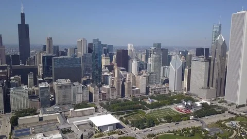 Aerial view of Millenium park and Maggie Daley park, Chicago, Illinois Stock Footage 95953485