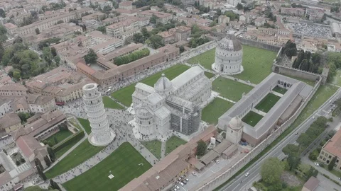 Aerial view. Miracles Square, Pisa Leaning Tower, Cathedral Santa Maria Assunta Video stock 120728789