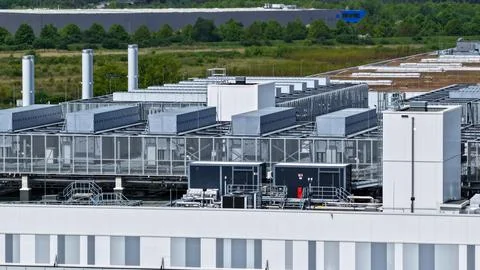 Aerial View of Modern Data Center Rooftop Infrastructure Stock Photos