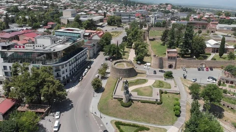 Aerial view of Monument of King Erekle II in Telavi. flying over Batonis Tsikhe Stock Footage 119690109
