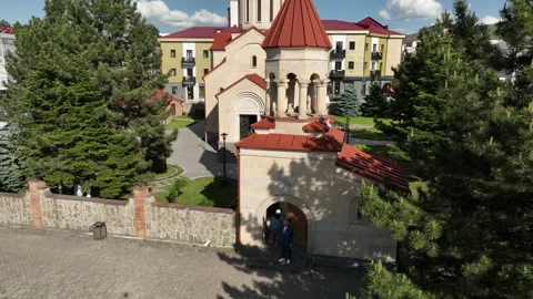 Aerial view of Monument of Queen Tamara and Amaghleba Church 스톡 동영상 312700055