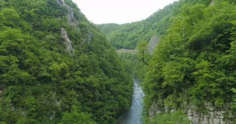 Aerial view of Moraca mountain river canyon. Stockbeeldmateriaal 109172644