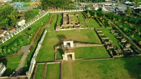 Aerial view Mosque of Banten 스톡 동영상 289240002