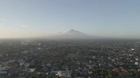Aerial view of Mount Merapi Landscape with  Yogyakarta city view. Stock-Footage 163195614