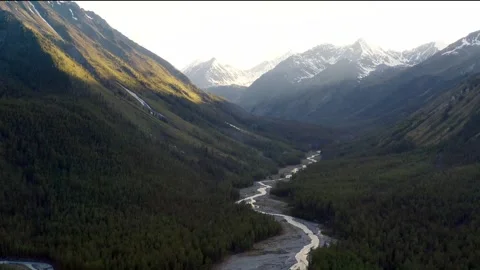Aerial view of Mountain with river 🏔⛰️🏞 Video stock 302933859
