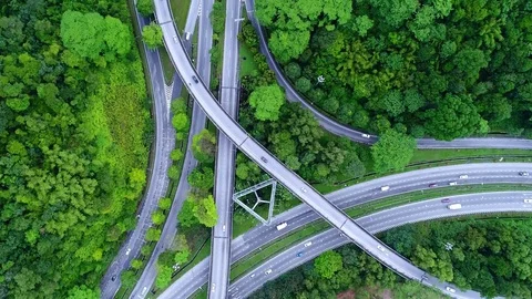 Aerial view. Multi level expressway to cater high volume of road traffic. Видео 82572154
