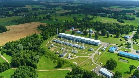 Aerial view of a natural gas compressor station in Latvia. Vídeo Stock 340814401