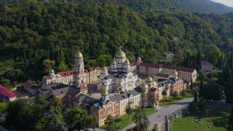 Aerial view of New athos, monastery in Abkhazia Video stock 148165652