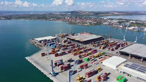 Aerial view to new container unloading terminal of port of Burgas, Bulgaria 스톡 동영상 315558449