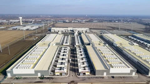 Aerial view of Newly constructed modern new AI data center in Plain city , OH. Stock Footage 326733069